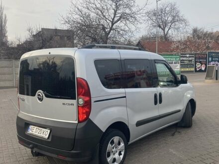 Сірий Опель Комбо вант.-пас., об'ємом двигуна 1.6 л та пробігом 199 тис. км за 7900 $, фото 1 на Automoto.ua