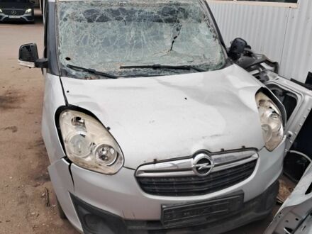 Опель Комбо вант.-пас. 2013 у Кривому Розі на Automoto.ua Сірий Опель Комбо вант.-пас., об'ємом двигуна 0 л та пробігом 270 тис. км за 1209 $, фото 1 на Automoto.ua