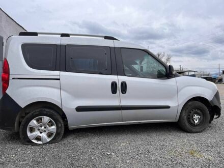 Сірий Опель Комбо вант.-пас., об'ємом двигуна 1.2 л та пробігом 292 тис. км за 4000 $, фото 1 на Automoto.ua