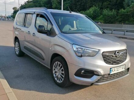 Серый Опель Комбо груз.-пасс., объемом двигателя 1.5 л и пробегом 31 тыс. км за 22232 $, фото 1 на Automoto.ua