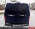Синий Опель Комбо груз.-пасс., объемом двигателя 1.7 л и пробегом 250 тыс. км за 1350 $, фото 6 на Automoto.ua