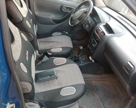 Синій Опель Комбо вант.-пас., об'ємом двигуна 1.69 л та пробігом 370 тис. км за 2500 $, фото 7 на Automoto.ua