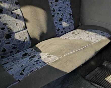 Синий Опель Комбо груз.-пасс., объемом двигателя 1.7 л и пробегом 242 тыс. км за 3900 $, фото 19 на Automoto.ua