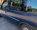 Синий Опель Комбо груз.-пасс., объемом двигателя 1.7 л и пробегом 242 тыс. км за 3900 $, фото 14 на Automoto.ua