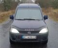 Синий Опель Комбо груз.-пасс., объемом двигателя 1.7 л и пробегом 335 тыс. км за 2200 $, фото 1 на Automoto.ua
