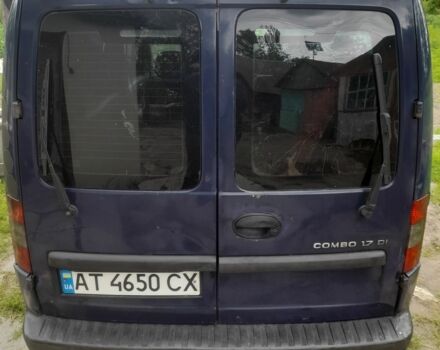 Синий Опель Комбо груз.-пасс., объемом двигателя 1.7 л и пробегом 332 тыс. км за 2200 $, фото 3 на Automoto.ua