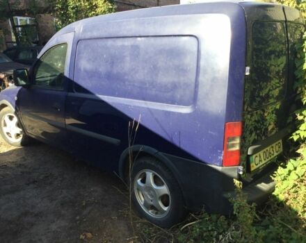 Синий Опель Комбо груз.-пасс., объемом двигателя 1.4 л и пробегом 220 тыс. км за 3400 $, фото 5 на Automoto.ua