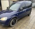 Синий Опель Комбо груз.-пасс., объемом двигателя 1.3 л и пробегом 300 тыс. км за 3750 $, фото 1 на Automoto.ua