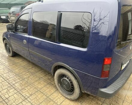 Синий Опель Комбо груз.-пасс., объемом двигателя 1.3 л и пробегом 300 тыс. км за 3750 $, фото 2 на Automoto.ua