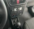 Синий Опель Комбо груз.-пасс., объемом двигателя 1.2 л и пробегом 288 тыс. км за 2750 $, фото 11 на Automoto.ua