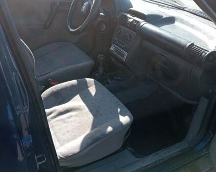 Синій Опель Комбо вант.-пас., об'ємом двигуна 0 л та пробігом 132 тис. км за 1550 $, фото 5 на Automoto.ua