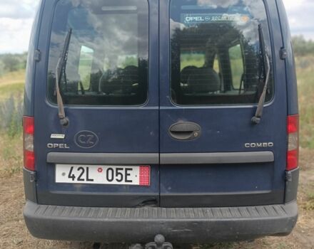 Синий Опель Комбо груз.-пасс., объемом двигателя 0 л и пробегом 300 тыс. км за 1600 $, фото 3 на Automoto.ua