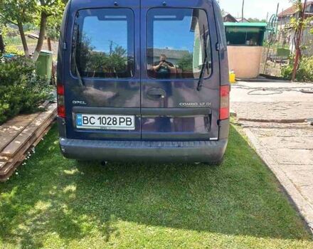 Синій Опель Комбо вант.-пас., об'ємом двигуна 1.7 л та пробігом 360 тис. км за 2800 $, фото 3 на Automoto.ua