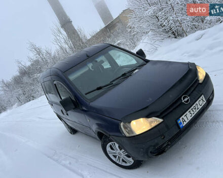 Синий Опель Комбо груз.-пасс., объемом двигателя 1.69 л и пробегом 278 тыс. км за 2950 $, фото 2 на Automoto.ua