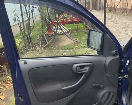 Синій Опель Комбо вант.-пас., об'ємом двигуна 1.25 л та пробігом 241 тис. км за 4300 $, фото 5 на Automoto.ua