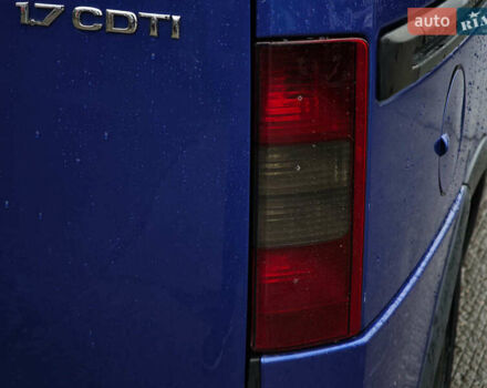Синий Опель Комбо груз.-пасс., объемом двигателя 1.7 л и пробегом 353 тыс. км за 4690 $, фото 10 на Automoto.ua