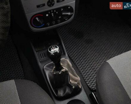 Синий Опель Комбо груз.-пасс., объемом двигателя 1.7 л и пробегом 353 тыс. км за 4690 $, фото 16 на Automoto.ua