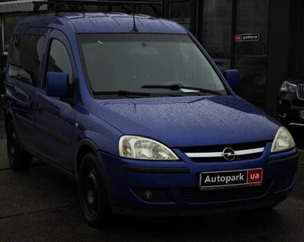 Синий Опель Комбо груз.-пасс., объемом двигателя 1.7 л и пробегом 353 тыс. км за 4690 $, фото 2 на Automoto.ua