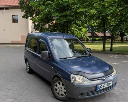 Опель Комбо груз.-пасс. 2006 в Калуше на Automoto.ua Синий Опель Комбо груз.-пасс., объемом двигателя 1.3 л и пробегом 358 тыс. км за 2899 $, фото 4 на Automoto.ua