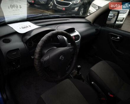 Синий Опель Комбо груз.-пасс., объемом двигателя 1.7 л и пробегом 353 тыс. км за 4690 $, фото 19 на Automoto.ua