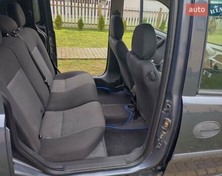 Синій Опель Комбо вант.-пас., об'ємом двигуна 1.3 л та пробігом 260 тис. км за 4400 $, фото 14 на Automoto.ua