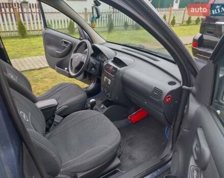 Синій Опель Комбо вант.-пас., об'ємом двигуна 1.3 л та пробігом 260 тис. км за 4400 $, фото 11 на Automoto.ua