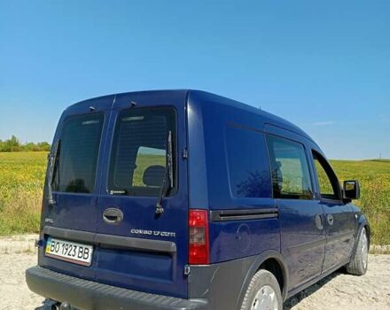 Синий Опель Комбо груз.-пасс., объемом двигателя 1.7 л и пробегом 221 тыс. км за 4500 $, фото 1 на Automoto.ua