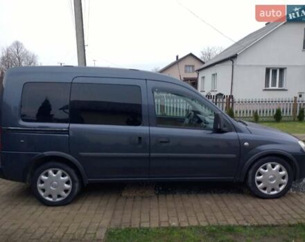 Синій Опель Комбо вант.-пас., об'ємом двигуна 1.3 л та пробігом 260 тис. км за 4400 $, фото 8 на Automoto.ua