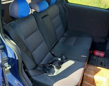 Синий Опель Комбо груз.-пасс., объемом двигателя 1.7 л и пробегом 221 тыс. км за 4500 $, фото 26 на Automoto.ua