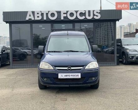 Синій Опель Комбо вант.-пас., об'ємом двигуна 1.25 л та пробігом 326 тис. км за 3390 $, фото 2 на Automoto.ua