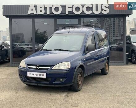 Синій Опель Комбо вант.-пас., об'ємом двигуна 1.25 л та пробігом 326 тис. км за 3390 $, фото 3 на Automoto.ua
