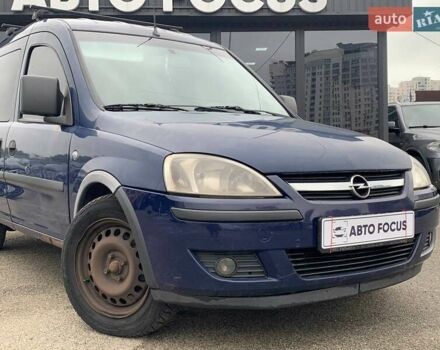 Синій Опель Комбо вант.-пас., об'ємом двигуна 1.25 л та пробігом 326 тис. км за 3390 $, фото 1 на Automoto.ua