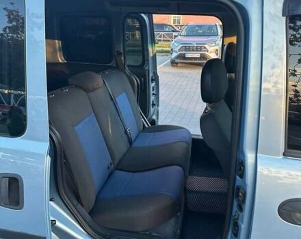 Синий Опель Комбо груз.-пасс., объемом двигателя 1.25 л и пробегом 245 тыс. км за 4450 $, фото 14 на Automoto.ua