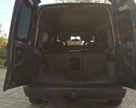 Синий Опель Комбо груз.-пасс., объемом двигателя 1.2 л и пробегом 260 тыс. км за 4600 $, фото 3 на Automoto.ua