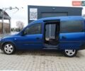 Синий Опель Комбо груз.-пасс., объемом двигателя 1.7 л и пробегом 190 тыс. км за 5000 $, фото 3 на Automoto.ua