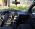 Синий Опель Комбо груз.-пасс., объемом двигателя 1.6 л и пробегом 305 тыс. км за 4000 $, фото 6 на Automoto.ua