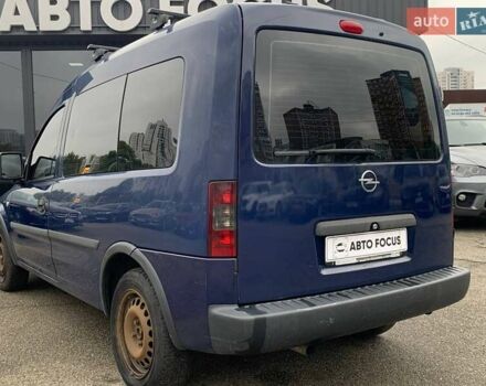 Синій Опель Комбо вант.-пас., об'ємом двигуна 1.25 л та пробігом 326 тис. км за 3390 $, фото 5 на Automoto.ua