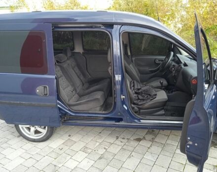 Синий Опель Комбо груз.-пасс., объемом двигателя 1.2 л и пробегом 260 тыс. км за 4600 $, фото 2 на Automoto.ua