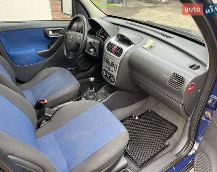 Синій Опель Комбо вант.-пас., об'ємом двигуна 0 л та пробігом 176 тис. км за 5200 $, фото 12 на Automoto.ua