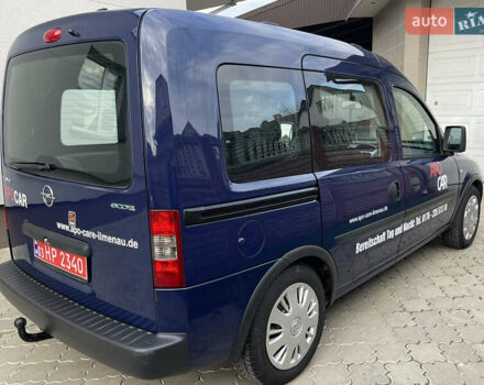 Синій Опель Комбо вант.-пас., об'ємом двигуна 0 л та пробігом 176 тис. км за 5200 $, фото 2 на Automoto.ua