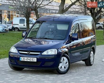 Синій Опель Комбо вант.-пас., об'ємом двигуна 1.7 л та пробігом 329 тис. км за 4999 $, фото 15 на Automoto.ua