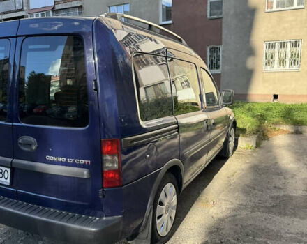 Синий Опель Комбо груз.-пасс., объемом двигателя 1.69 л и пробегом 190 тыс. км за 4800 $, фото 14 на Automoto.ua