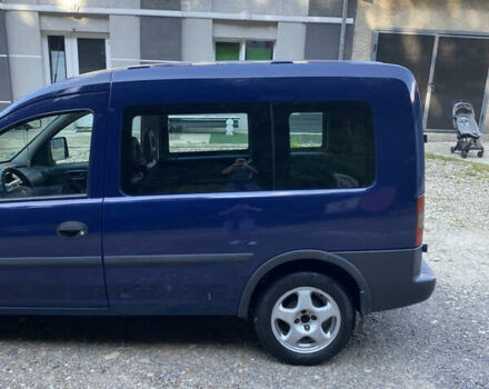 Синий Опель Комбо груз.-пасс., объемом двигателя 1.3 л и пробегом 295 тыс. км за 5100 $, фото 12 на Automoto.ua