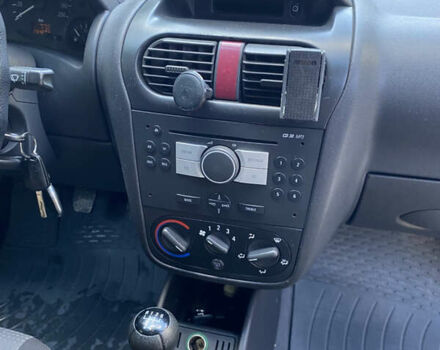 Синий Опель Комбо груз.-пасс., объемом двигателя 1.3 л и пробегом 295 тыс. км за 5100 $, фото 30 на Automoto.ua