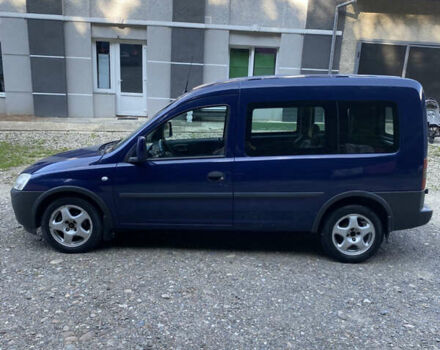 Синий Опель Комбо груз.-пасс., объемом двигателя 1.3 л и пробегом 295 тыс. км за 5100 $, фото 14 на Automoto.ua