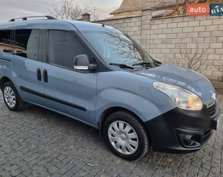 Синий Опель Комбо груз.-пасс., объемом двигателя 1.37 л и пробегом 220 тыс. км за 6999 $, фото 1 на Automoto.ua