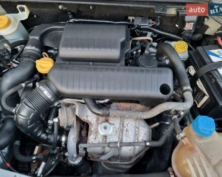 Синий Опель Комбо груз.-пасс., объемом двигателя 1.37 л и пробегом 220 тыс. км за 6999 $, фото 18 на Automoto.ua