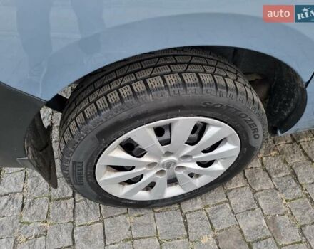 Синий Опель Комбо груз.-пасс., объемом двигателя 1.37 л и пробегом 220 тыс. км за 6999 $, фото 20 на Automoto.ua