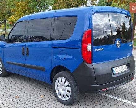 Синий Опель Комбо груз.-пасс., объемом двигателя 1.6 л и пробегом 192 тыс. км за 10800 $, фото 9 на Automoto.ua