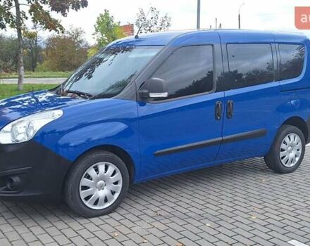Синий Опель Комбо груз.-пасс., объемом двигателя 1.6 л и пробегом 192 тыс. км за 10800 $, фото 5 на Automoto.ua